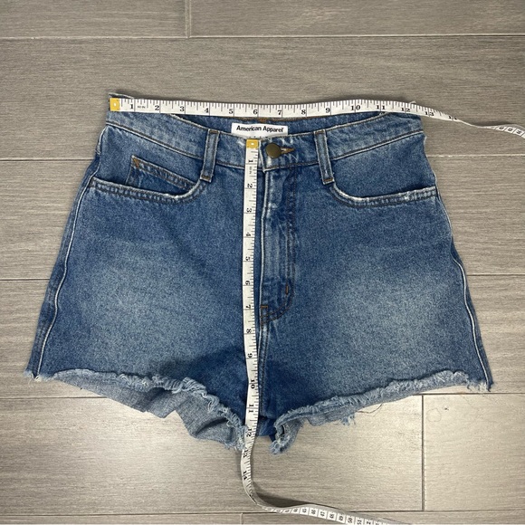 American Apparel High Rise Waist 90s Medium Stone Wash Indigo Denim Jean Shorts - Picture 8 of 9